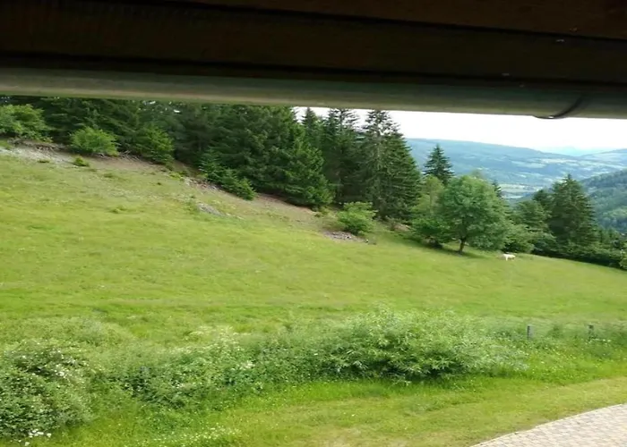 Dom wakacyjny Sunlit With Jacuzzi In Turracherhohe Turracher Hohe